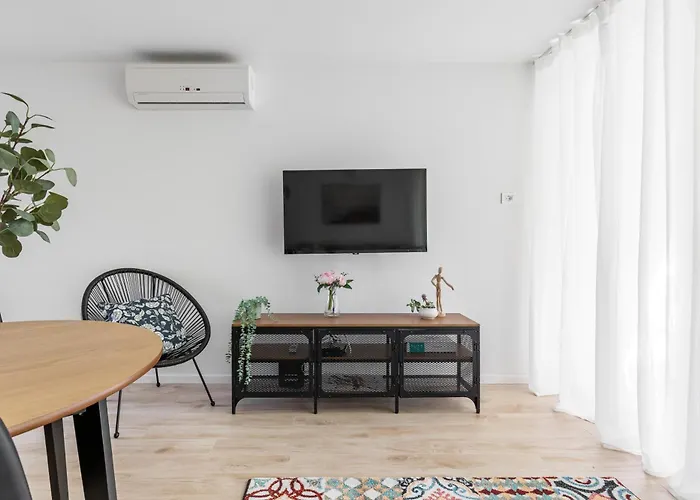 アパート New!charming 2bd Close To Center And Natural スプリト