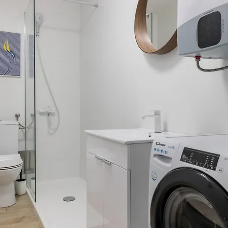 New!charming 2bd Close To Center And Natural