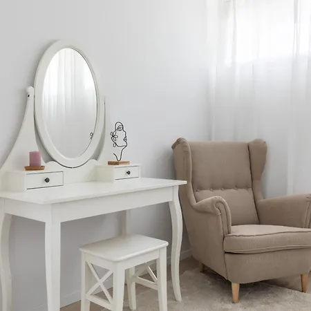 Apartment New!charming 2bd Close To Center And Natural Split