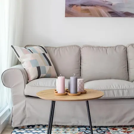 Apartment New!charming 2bd Close To Center And Natural